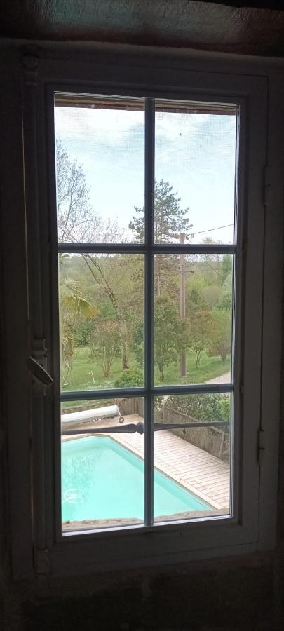 Les Gites Du Hameau Avec Piscine Castelnau-sur-Gupie Exterior foto